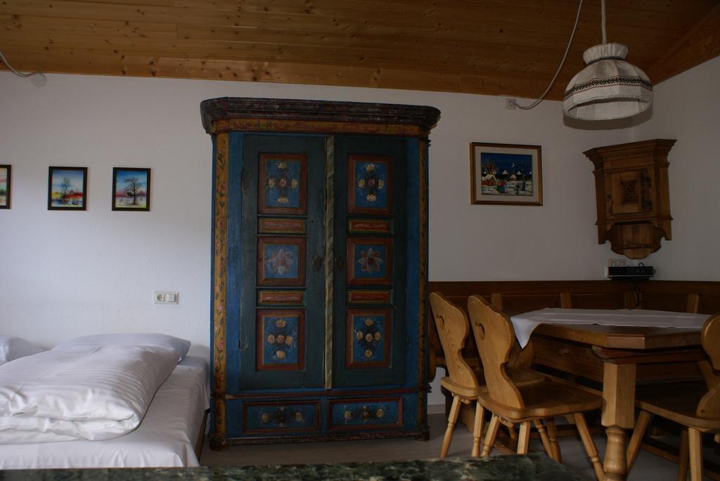 Haus Schuschnig Appartement Bad Kleinkirchheim Kamer foto